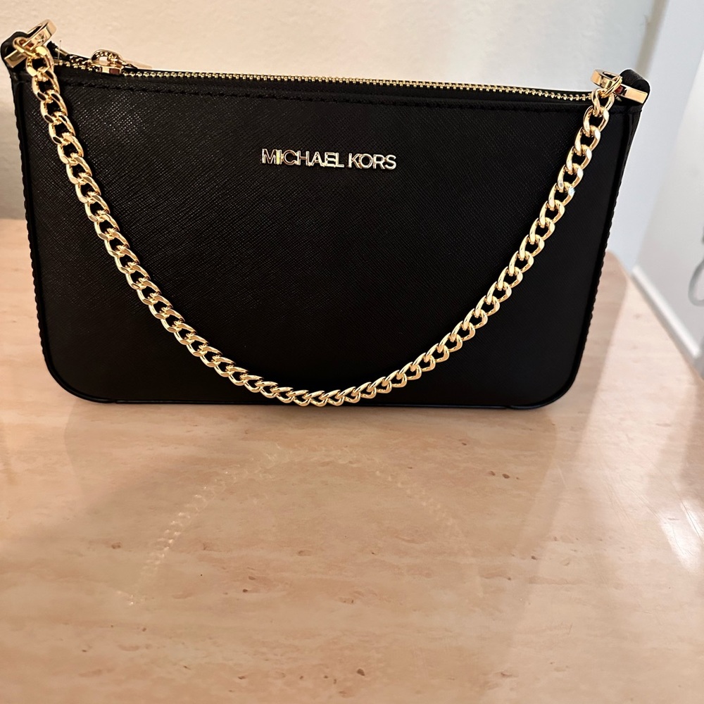 Black Michael Kors purse, brand new!